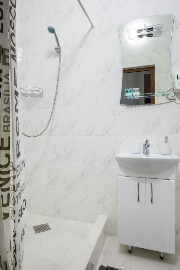 Апартаменти В Старому Місті Sweet House Kamjanez-Podilskyj Exterior foto