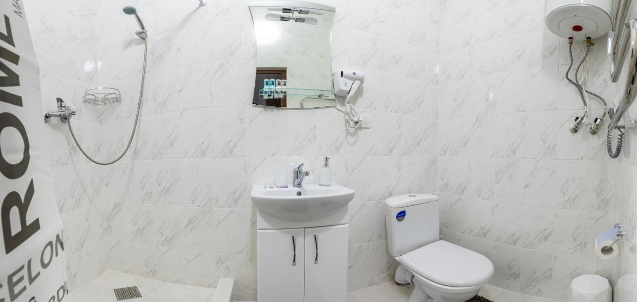 Апартаменти В Старому Місті Sweet House Kamjanez-Podilskyj Exterior foto