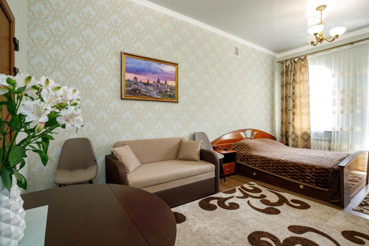 Апартаменти В Старому Місті Sweet House Kamjanez-Podilskyj Exterior foto