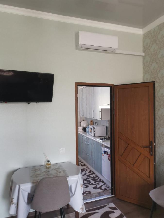Апартаменти В Старому Місті Sweet House Kamjanez-Podilskyj Exterior foto